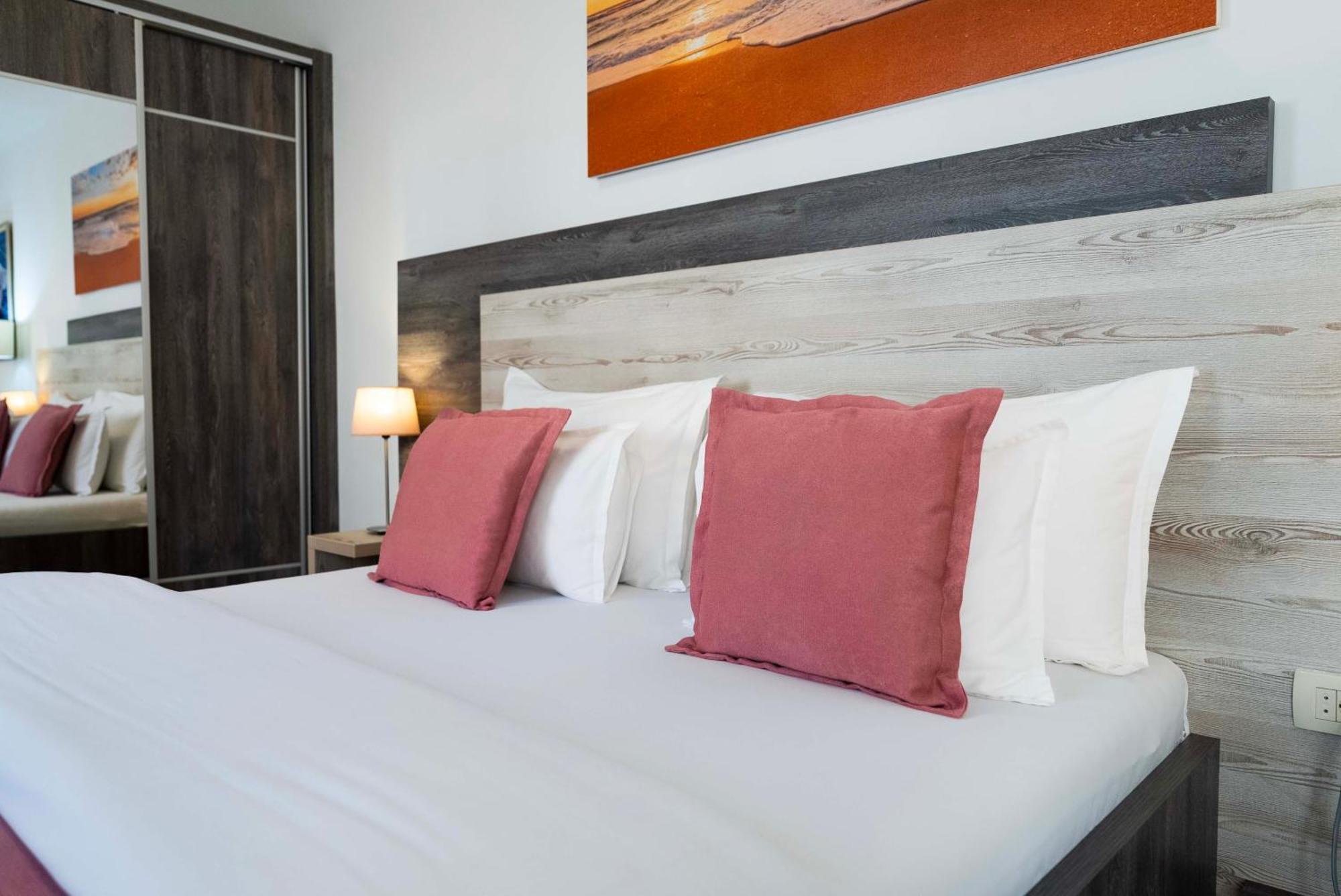 Boutique Hotel Momentum By Aycon Budva Pokoj fotografie