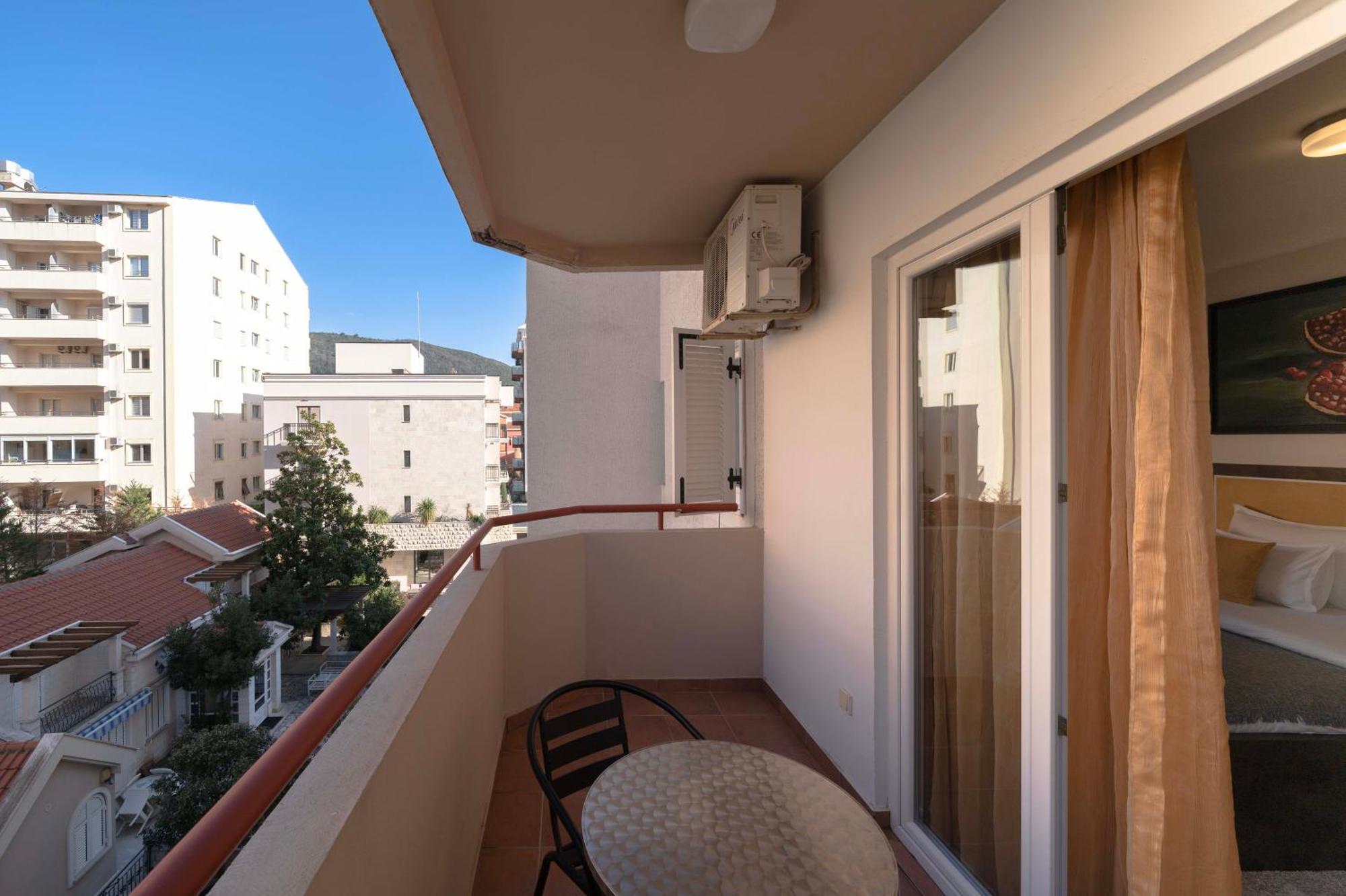 Boutique Hotel Momentum By Aycon Budva Pokoj fotografie
